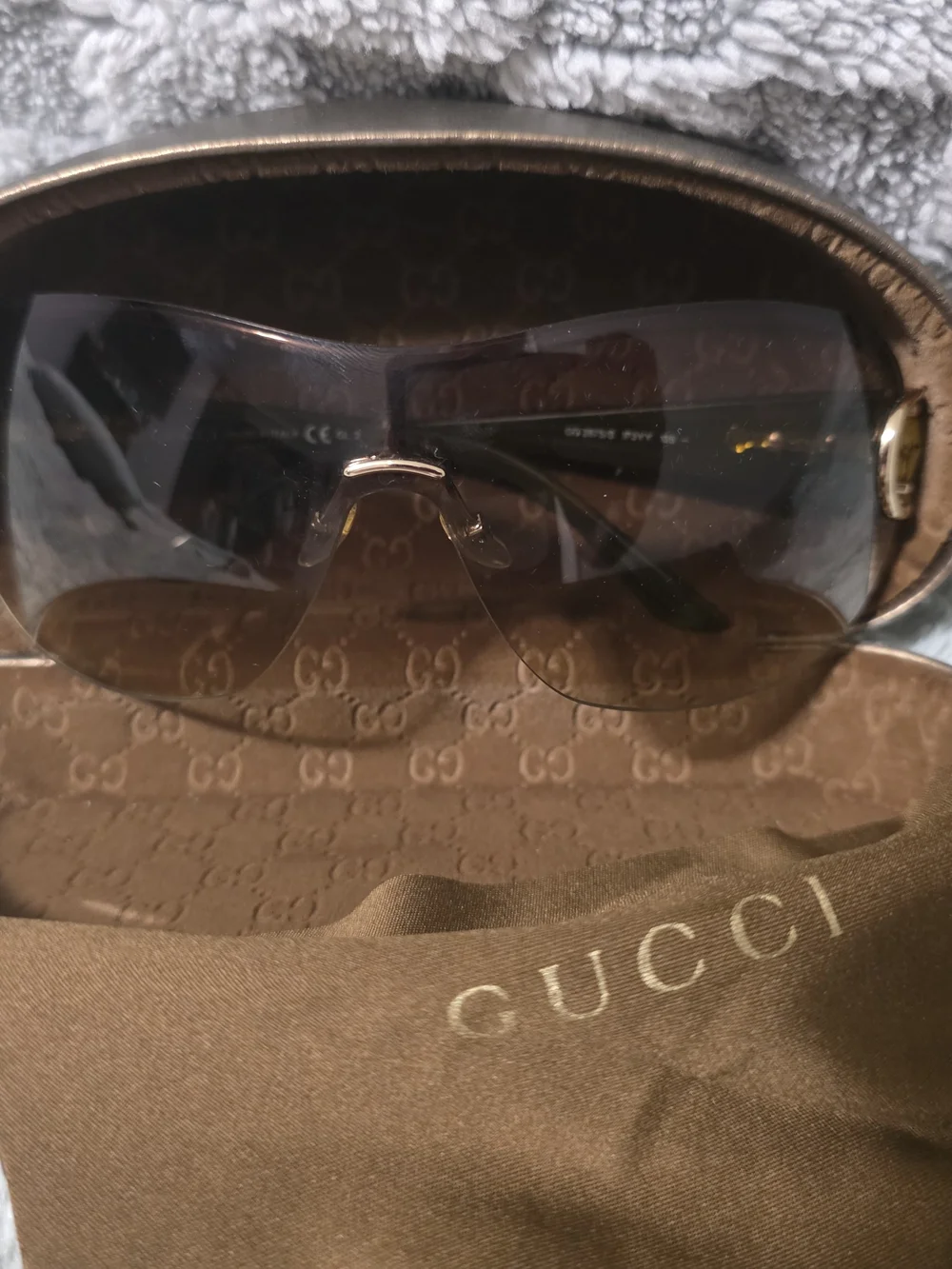 Gucci Brown Gradient Rimless Sunglasses with Gold Accent